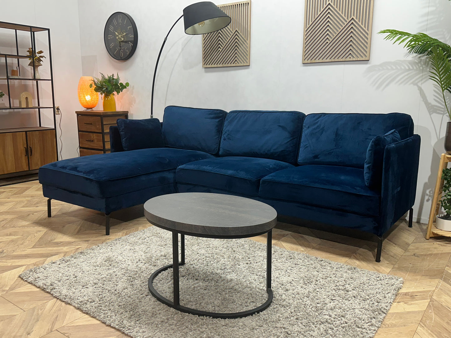Blauwe Velvet Hoekbank ~ Losse Kussens Met Afneembare Hoezen