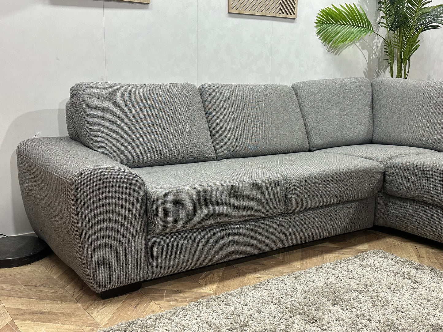 Licht Grijze Hoekbank ~ Vaste Kussens