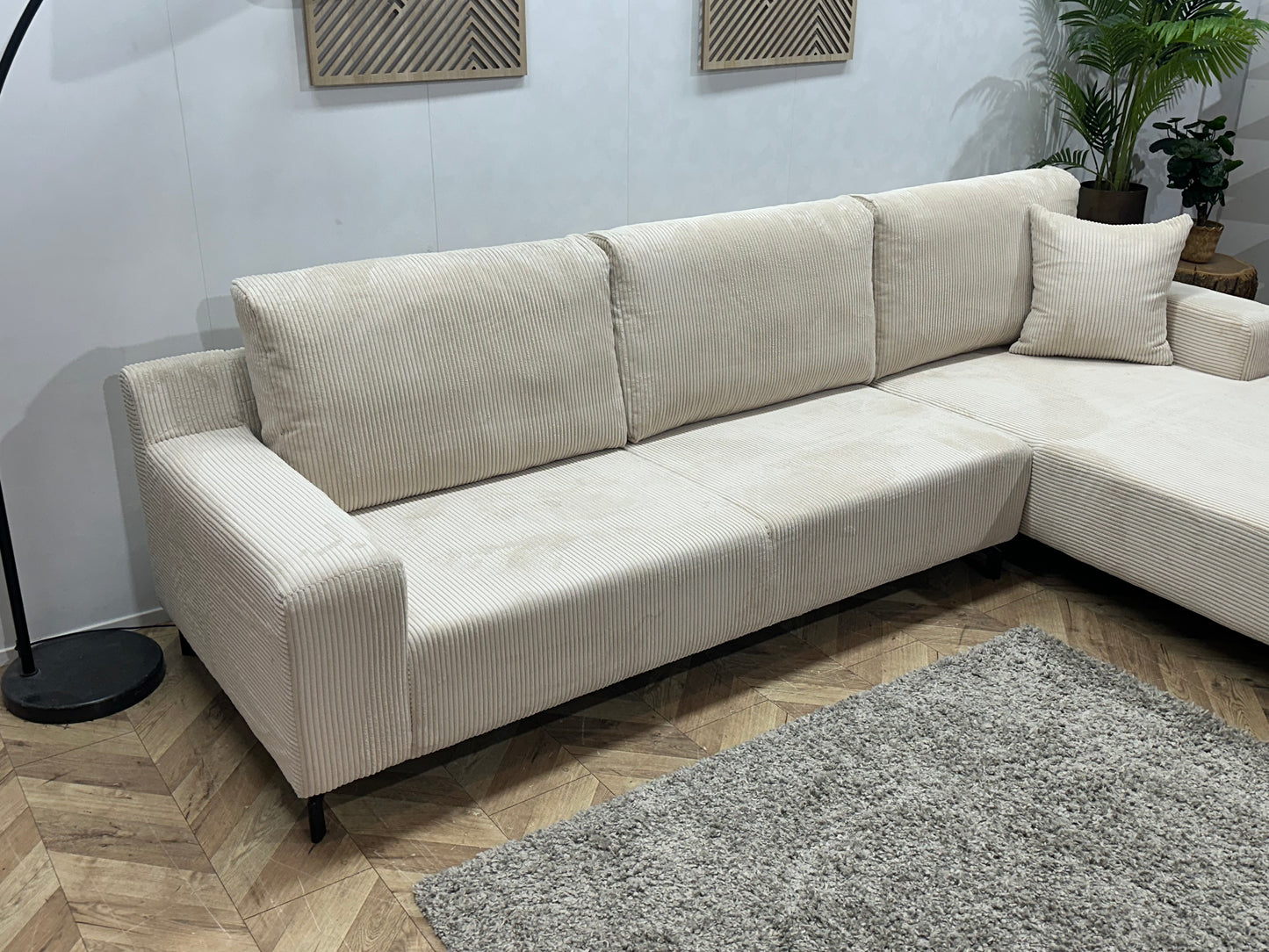 !Showroommodel! Witte/Crème Ribstof Hoekbank