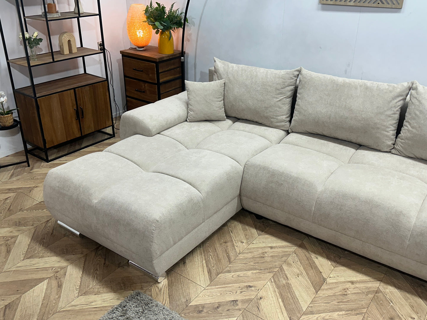 !Showroommodel! Crème Velvet U Bank