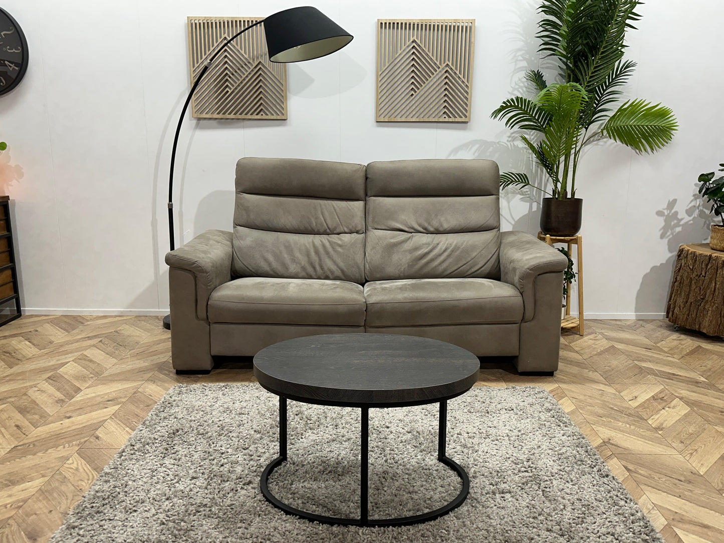 Grijze Suède Stoffen 2.5-Zits Bank ~ Vaste Kussens