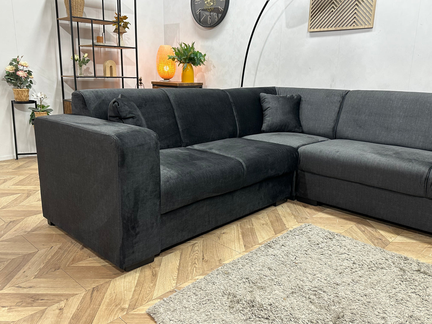 !Showroommodel! Zwarte Velvet Hoekbank