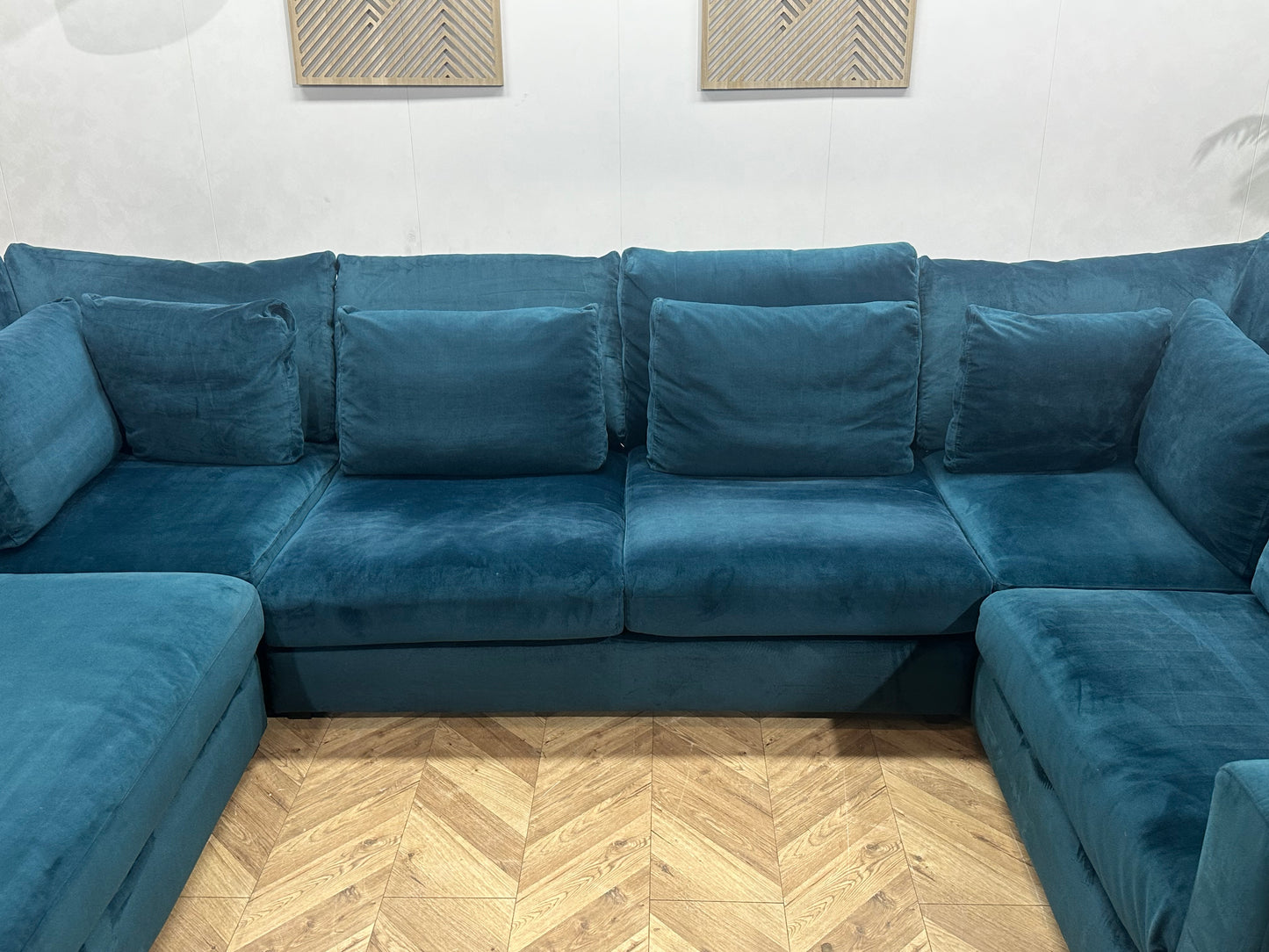 Goossens Blauwe Velvet U Bank ~ Losse Kussens Met Afneembare Hoezen