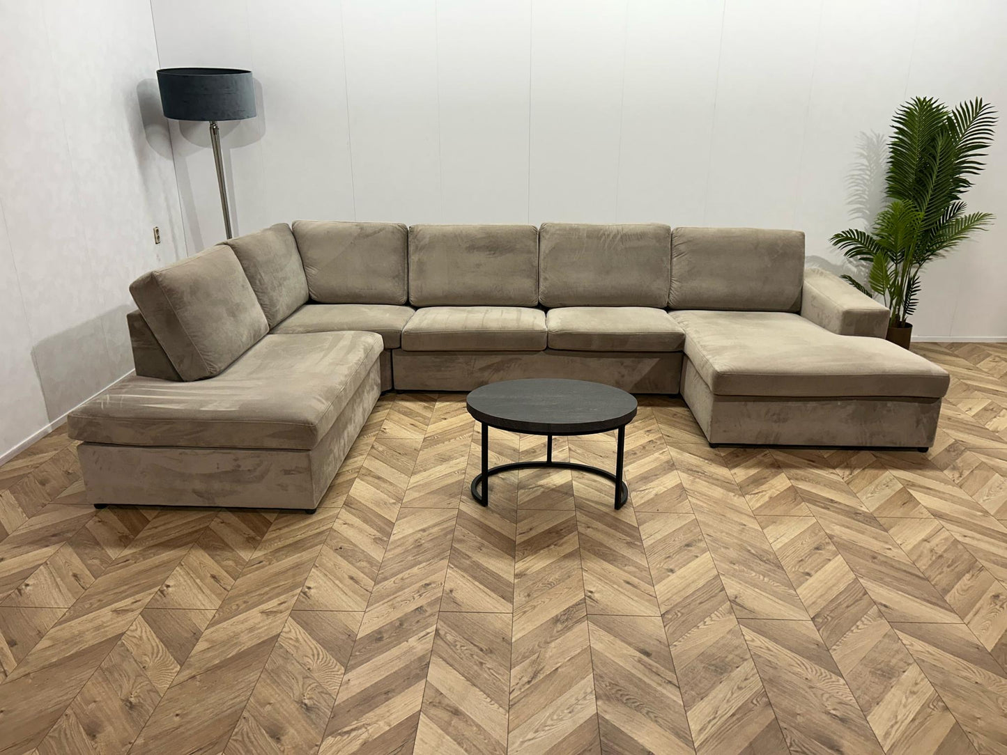 Beige Velvet U Bank ~ Losse Kussens Met Afneembare Hoezen