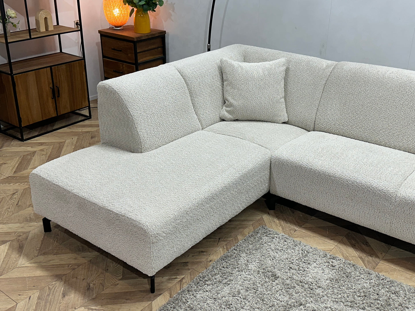 !Showroommodel! Witte Bouclé Hoekbank