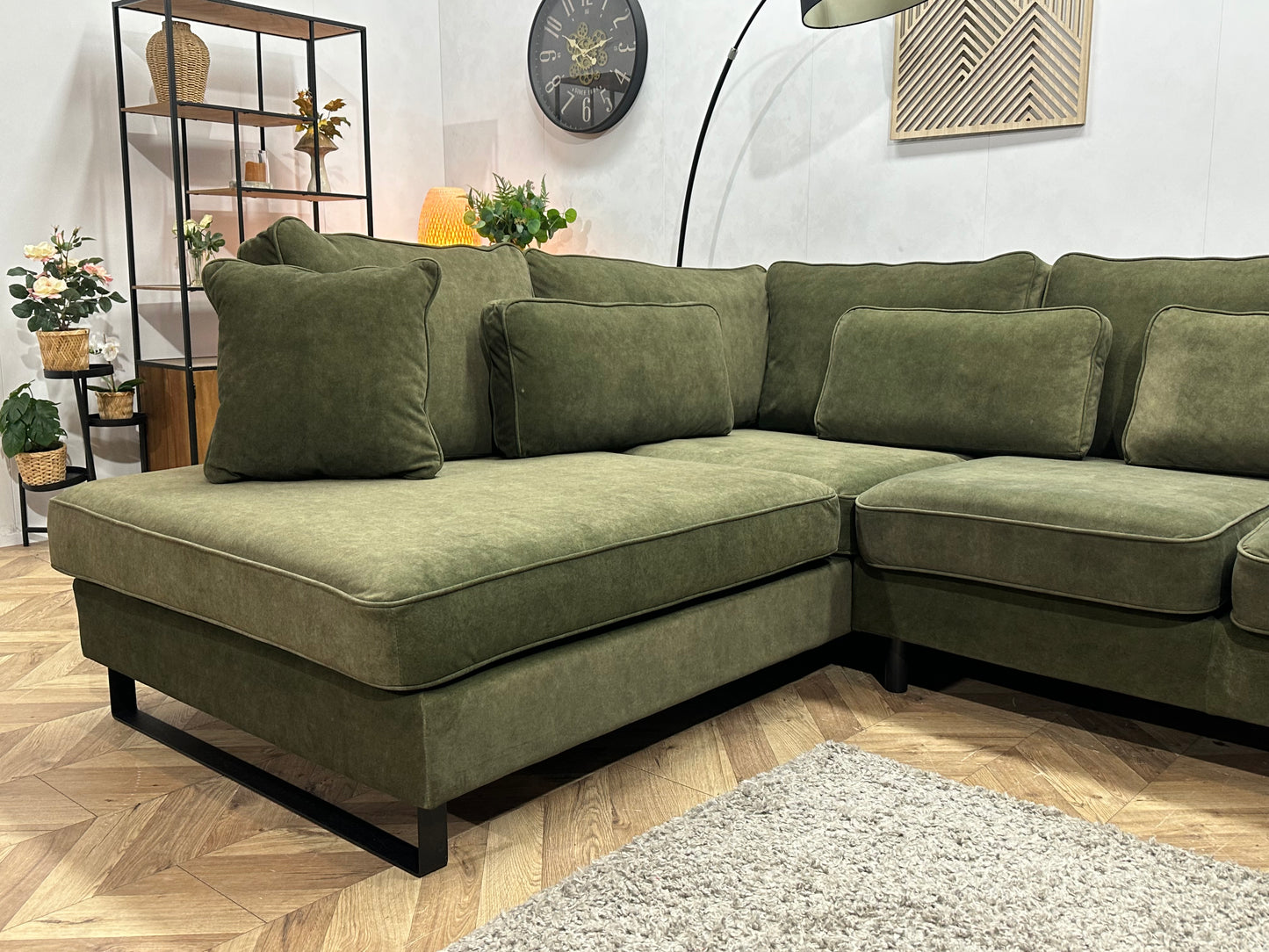 Groene Velvet Hoekbank ~ Losse Kussens Met Afneembare Hoezen