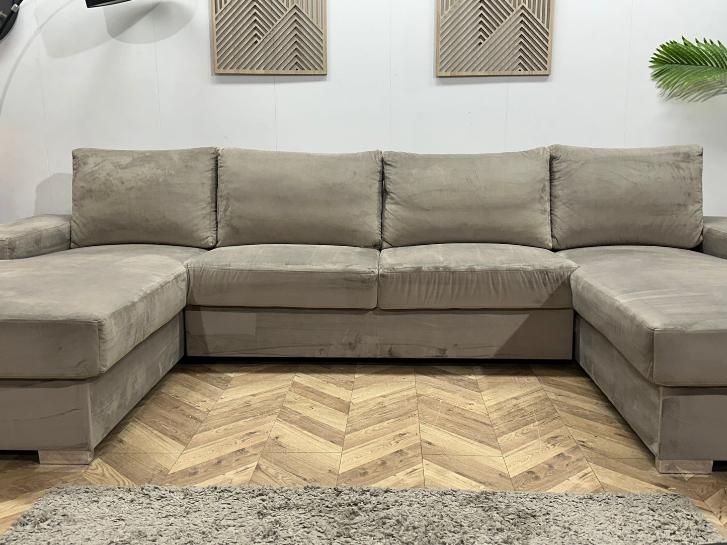 Grijze Velvet U Bank ~ Losse Kussens Met Afneembare Hoezen