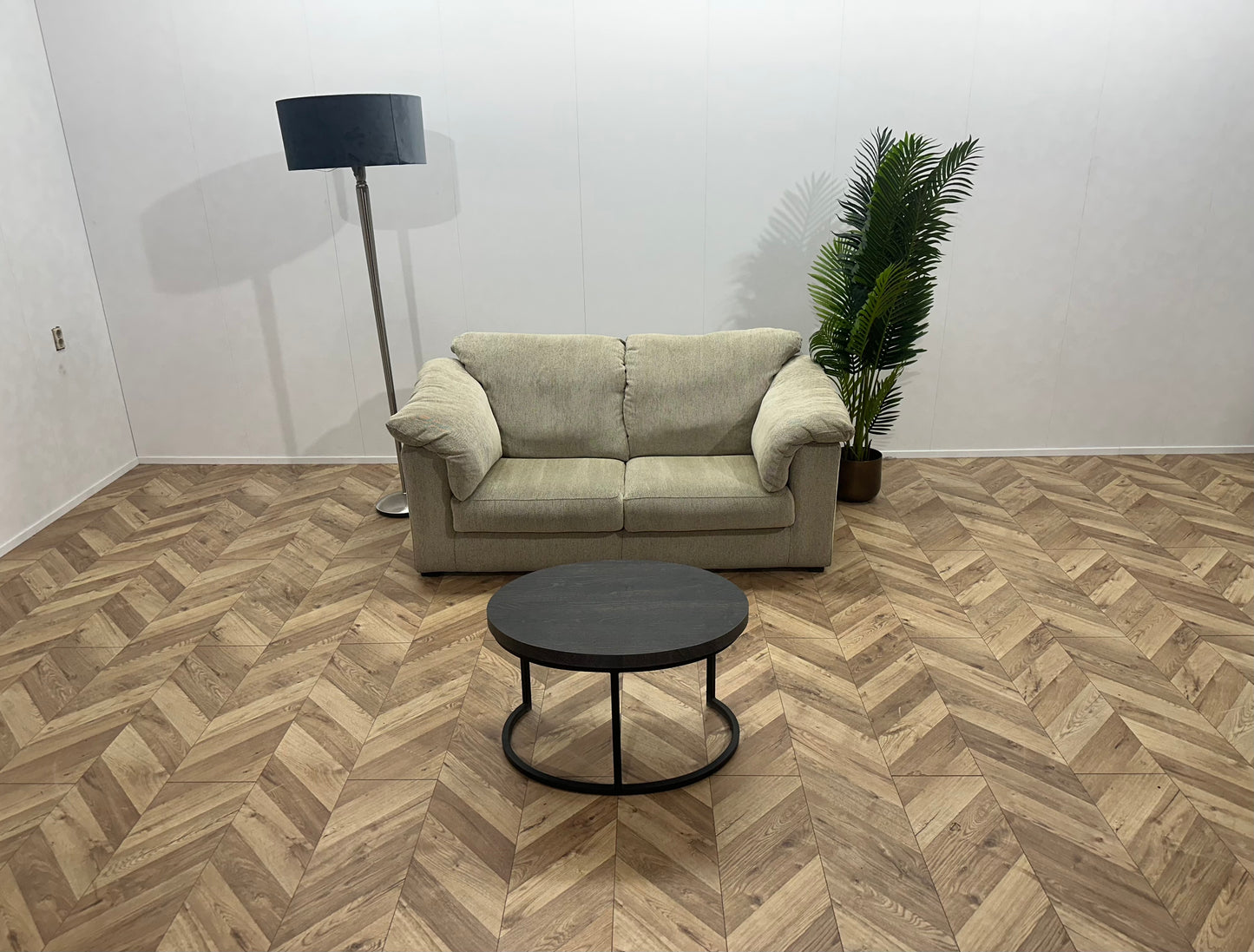 Crème 2-Zits Bank ~ Losse Kussens Met Afneembare Hoezen