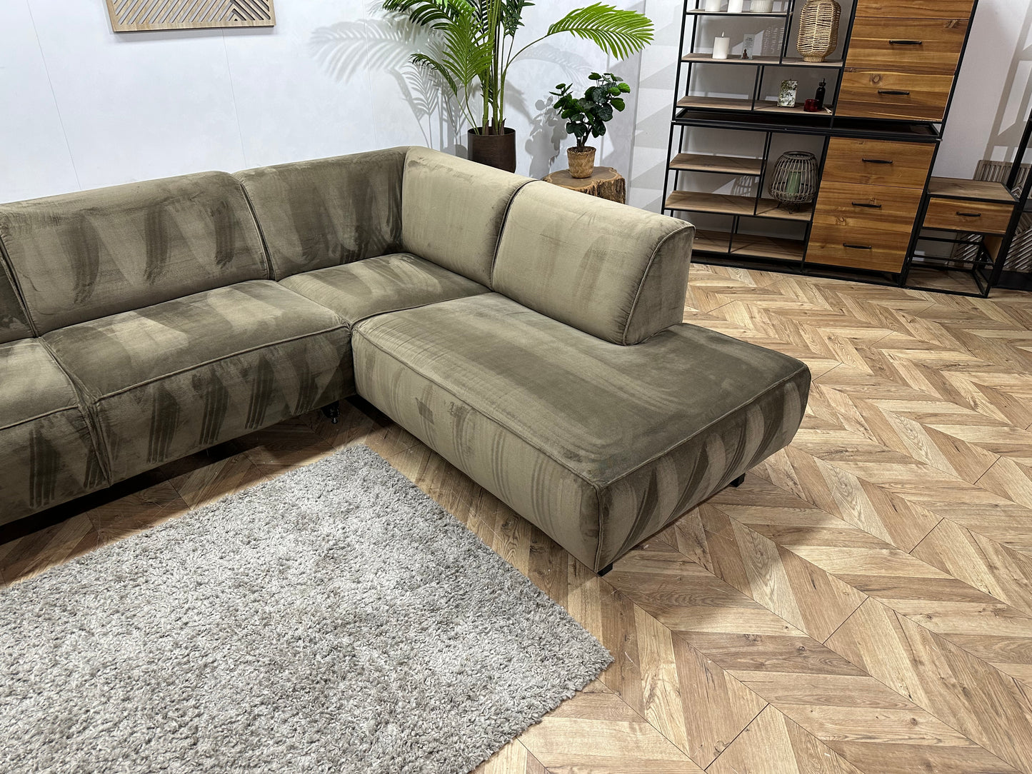 Groene Velvet Hoekbank ~ Vaste Kussens