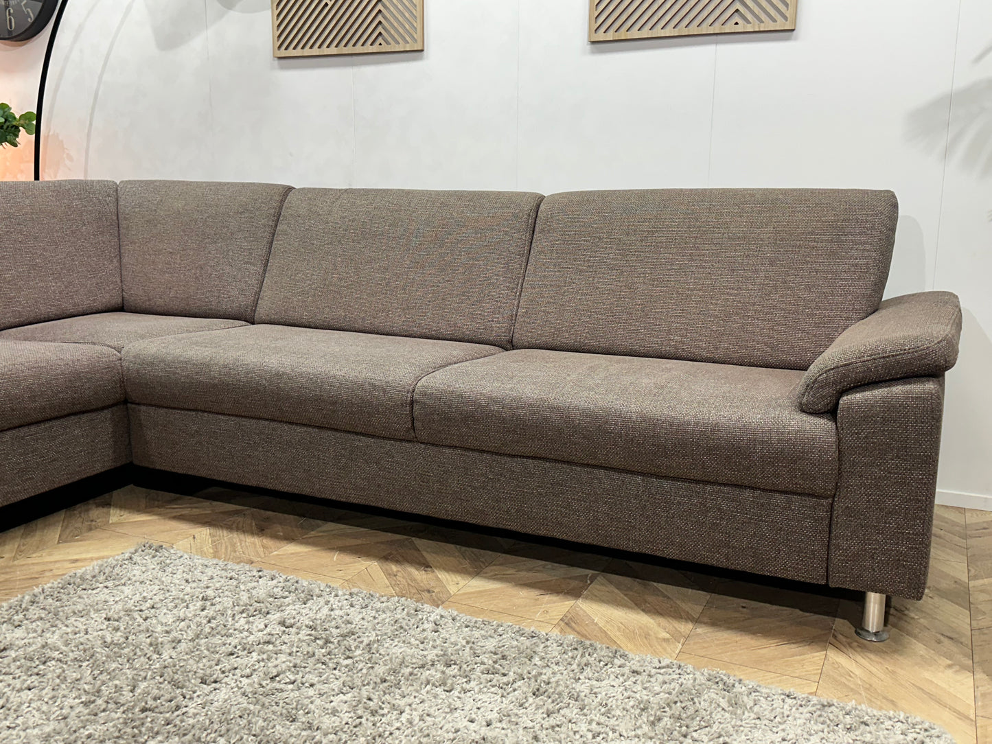 Grijze/Bruine Hoekbank Inc Fauteuil ~ Vaste Kussens