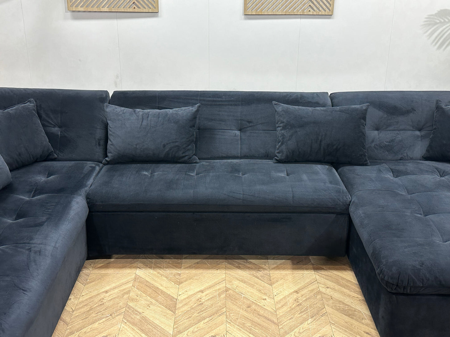 !Showroommodel! Zwarte Velvet U Bank