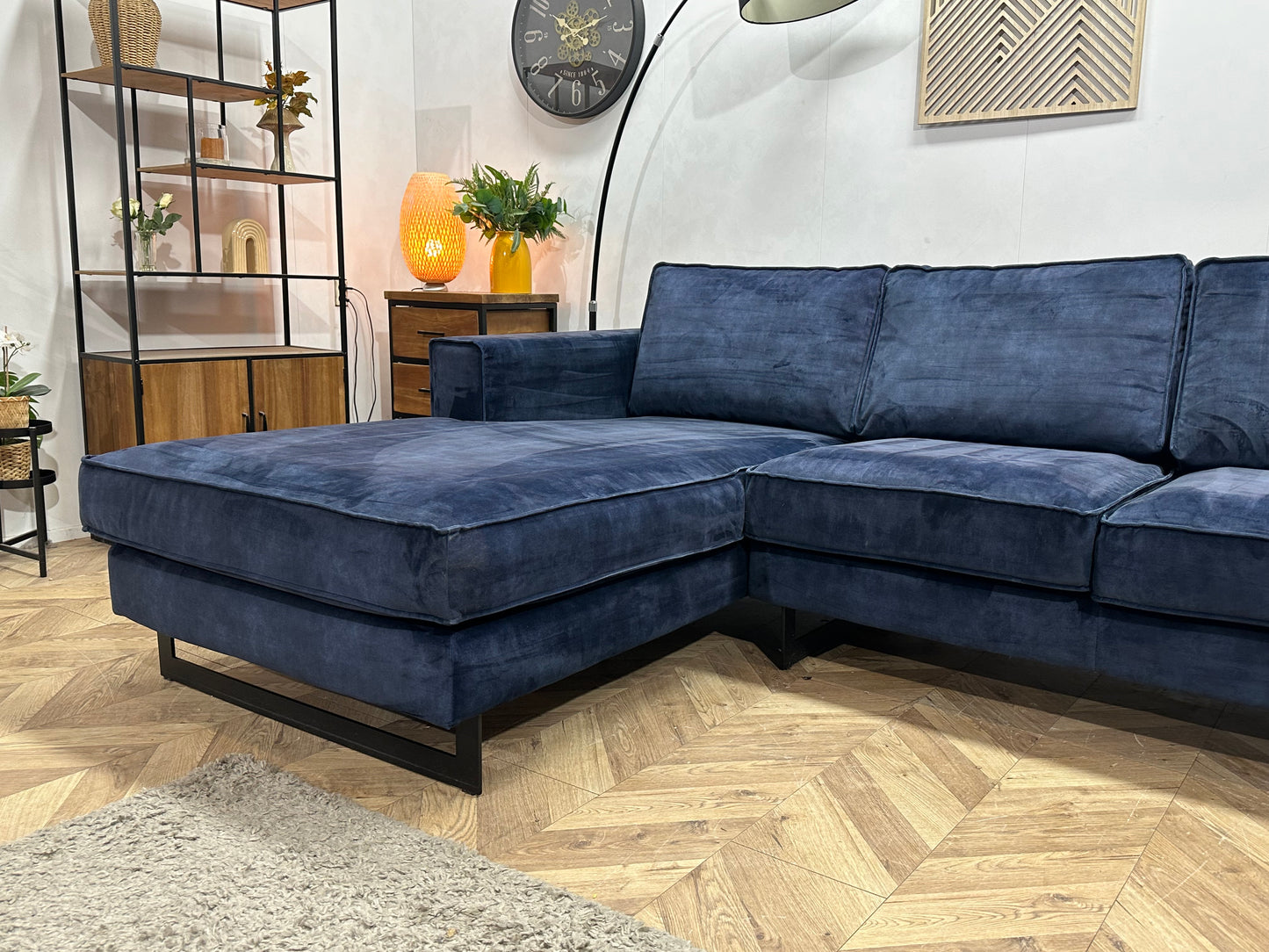 Blauwe Velvet U Bank ~ Losse Kussens Met Afneembare Hoezen