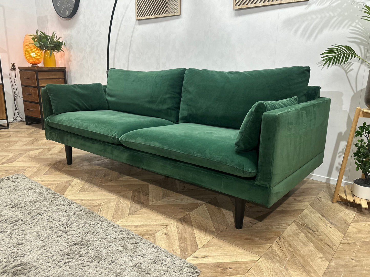 Groene Velvet 2.5-Zits Bank ~ Losse Kussens Met Afneembare Hoezen