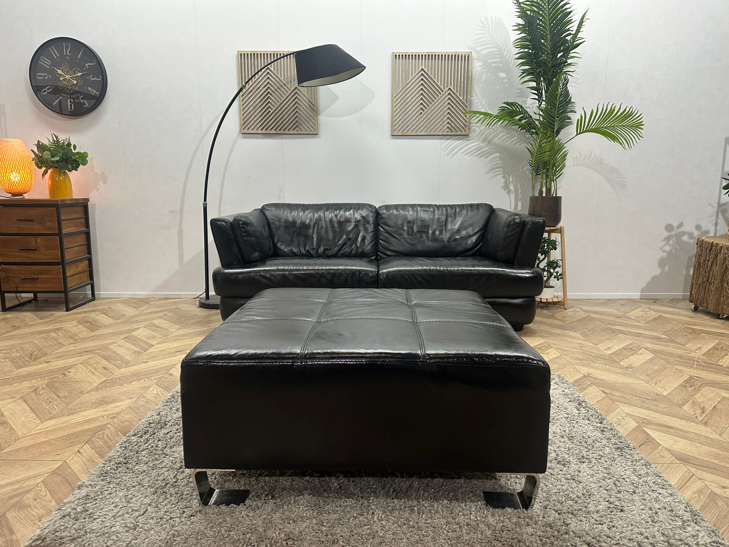 Chateau D’ax Zwarte Echt Lederen 2.5-Zits Bank Inc Hocker ~ Geïmpregneerd