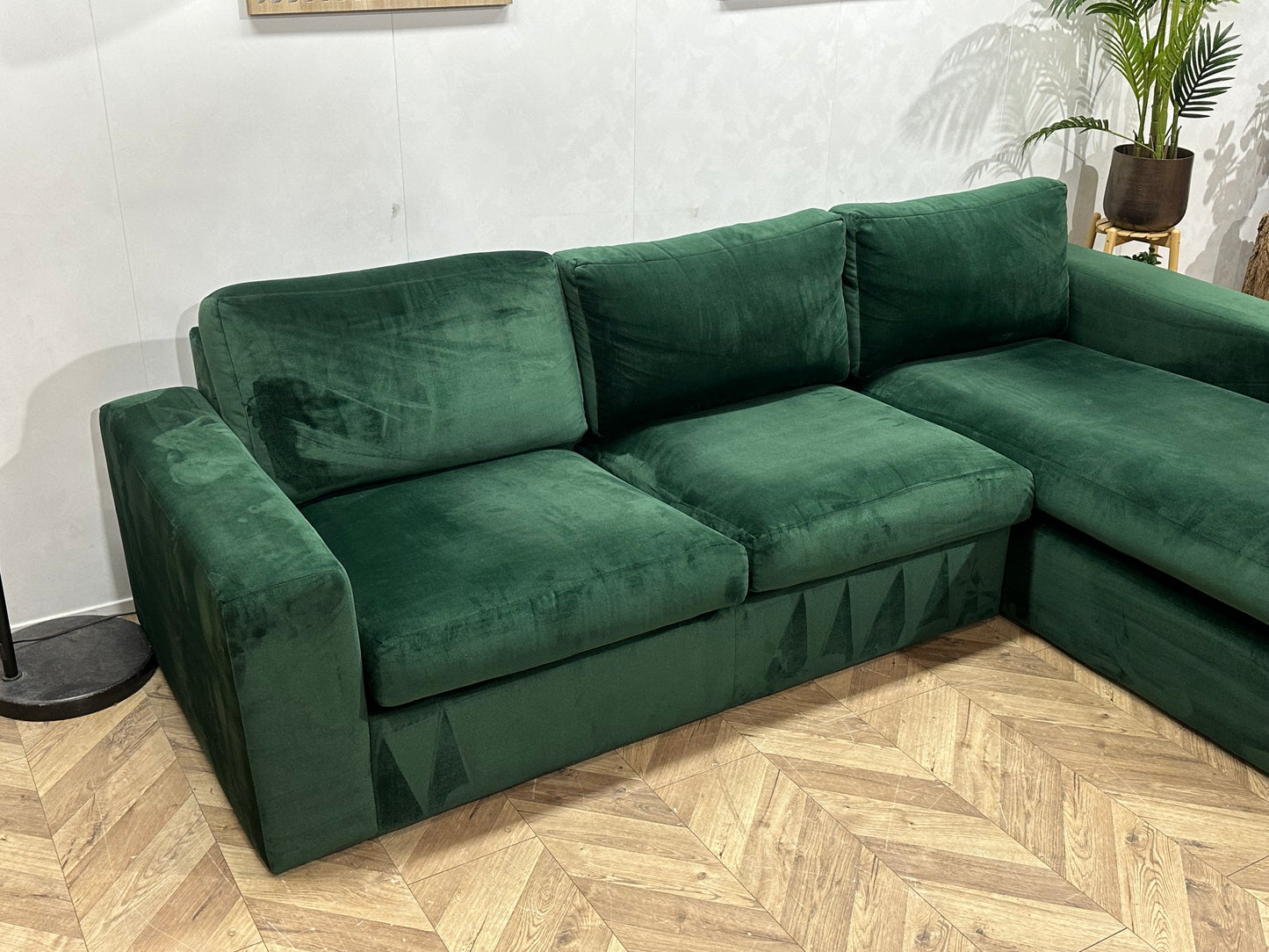 Groene Velvet Hoekbank ~ Losse Kussens Met Afneembare Hoezen