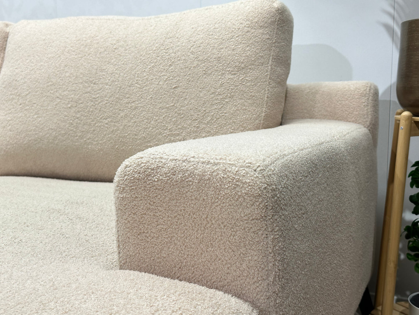 !Showroommodel! Crème Bouclé Hoekbank