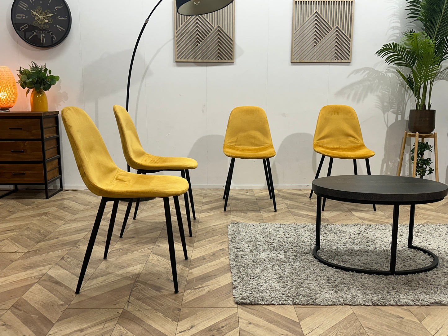 Gele Velvet Eetkamer Stoelen