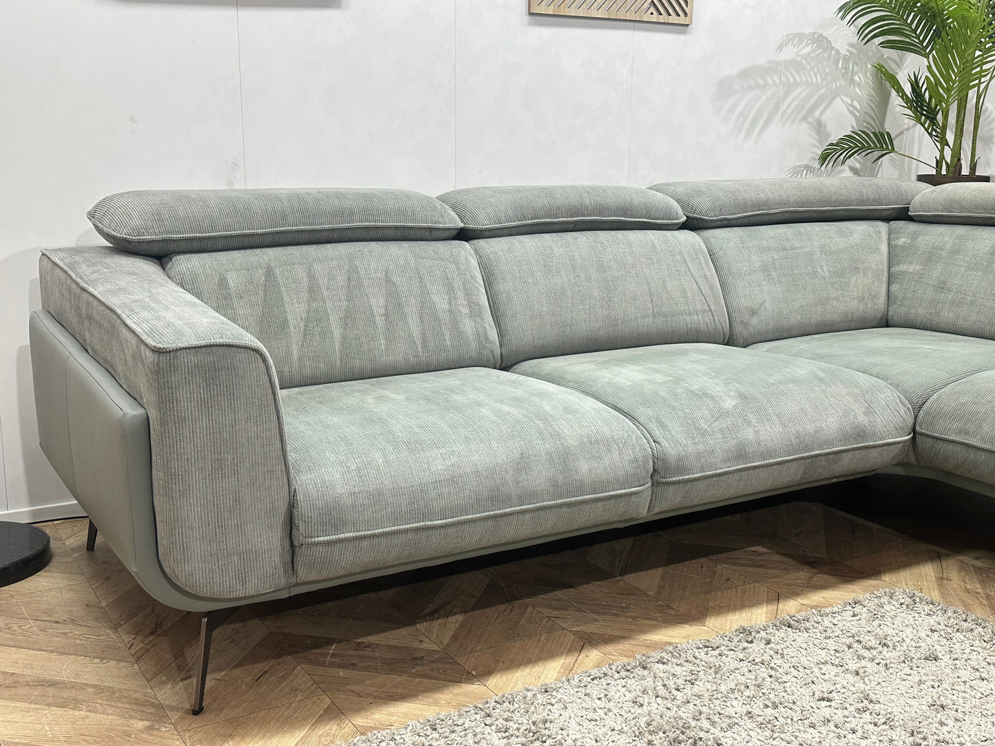 Xooon Licht Grijze/Blauwe Ribstof Hoekbank ~ Verstelbare Hoofdsteunen