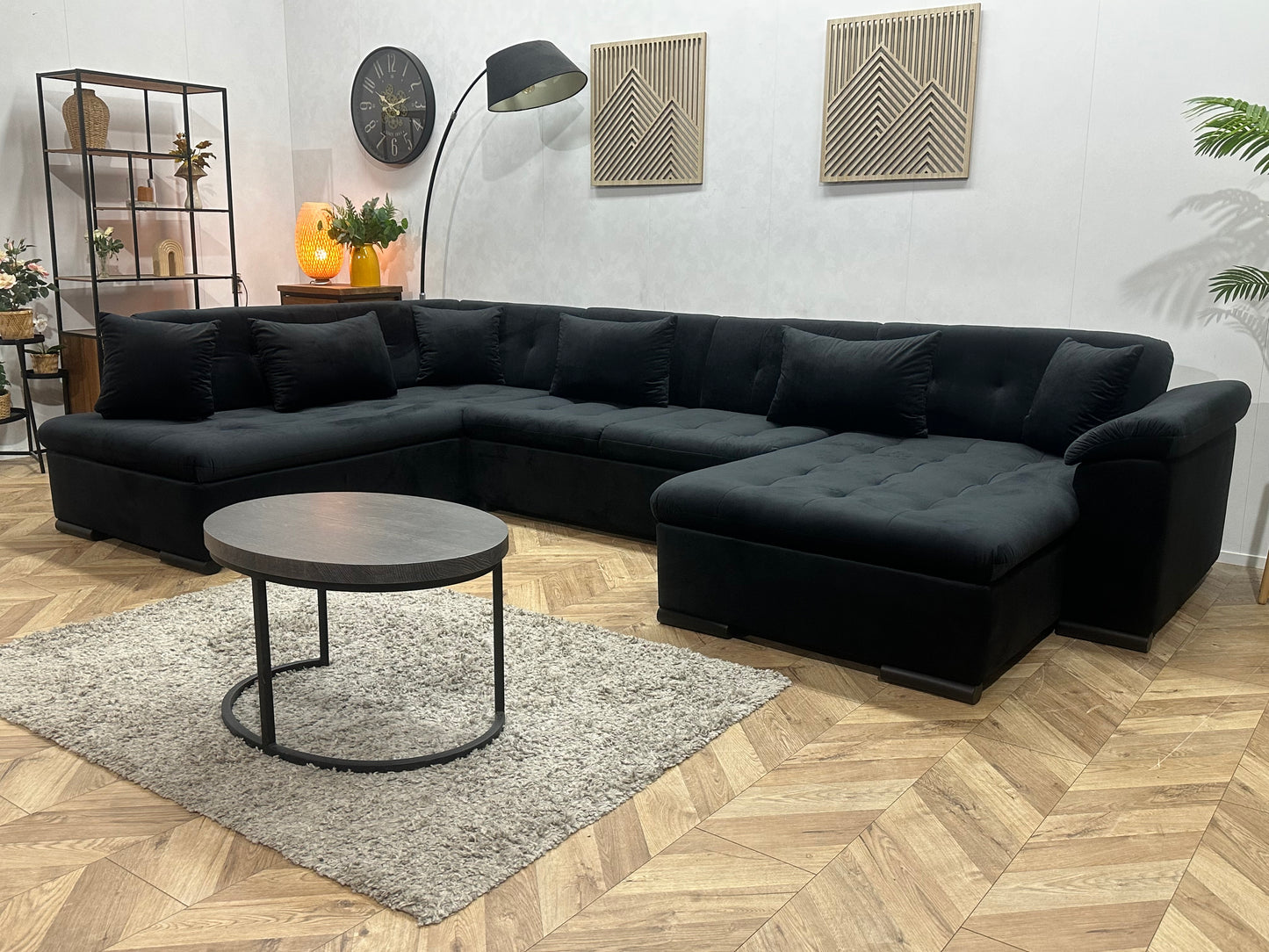 !Showroommodel! Zwarte Velvet U Bank