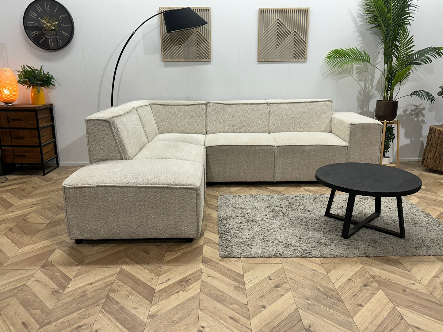 !Showroommodel! Witte Bouclé Stoffen Hoekbank