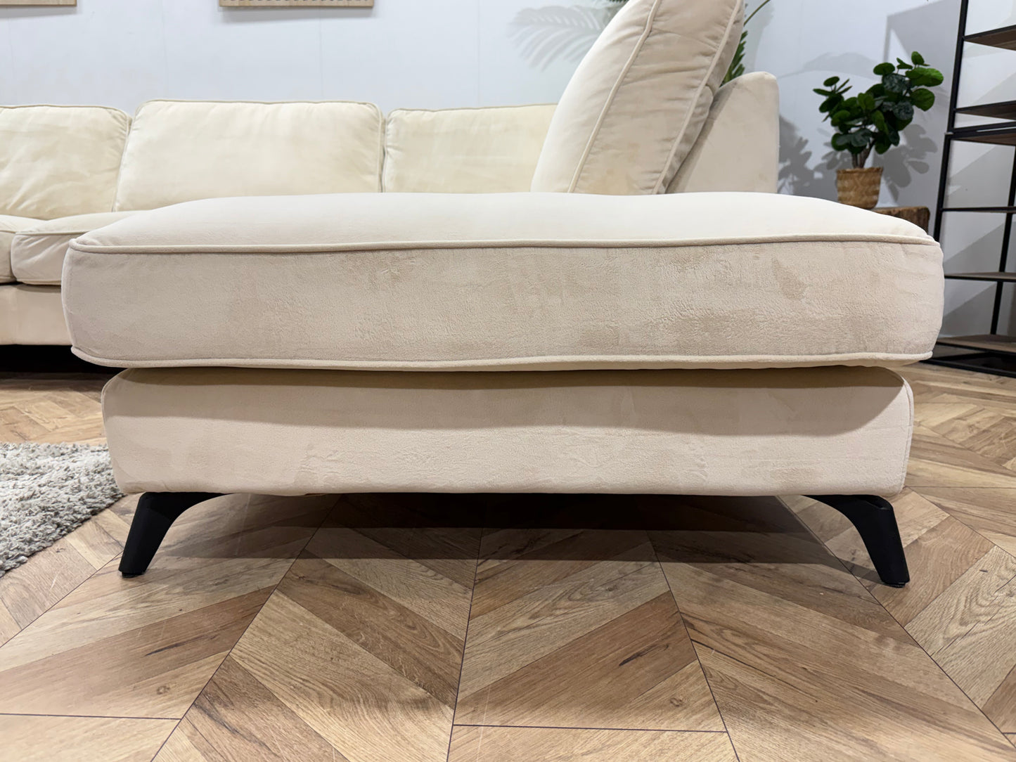 Crème Velvet U Bank ~ Losse Kussens Met Afneembare Hoezen