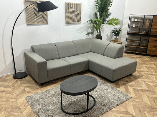 Licht Grijze Hoekbank ~ Vaste Kussens