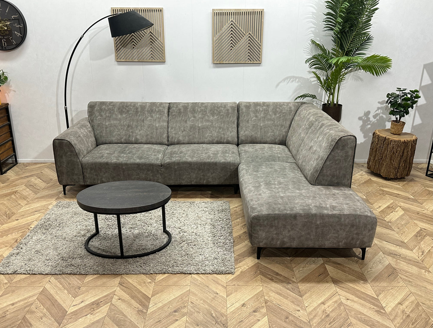 Grijze Velvet Hoekbank ~ Vaste Kussens