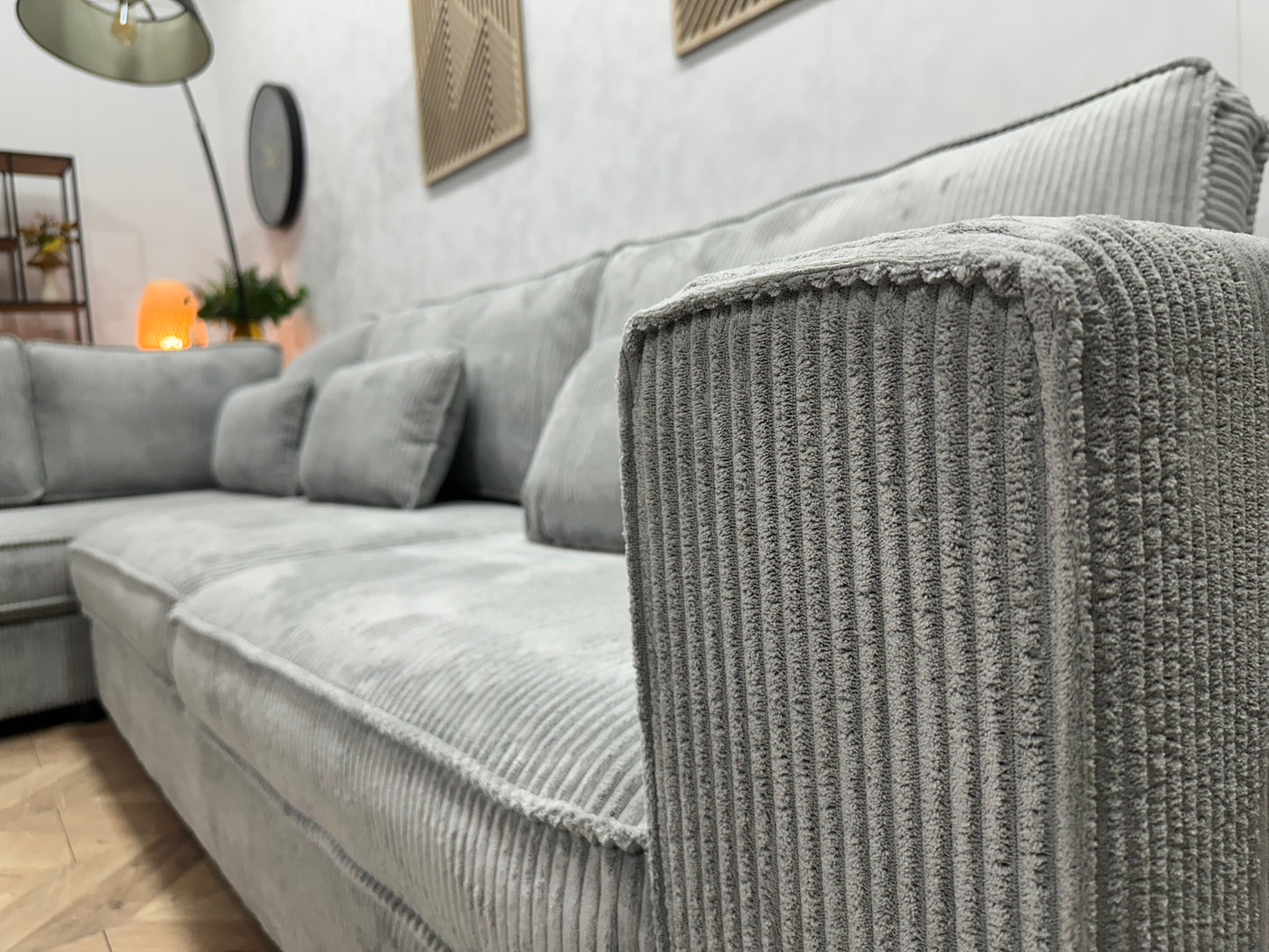 !Showroommodel! Licht Blauwe Ribstof Hoekbank Beide Hoeken Mogelijk