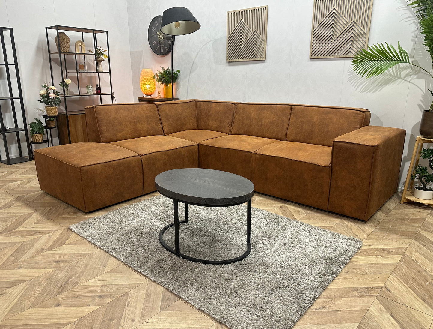 !Showroommodel! Cognac Bruine Suède Stoffen Hoekbank