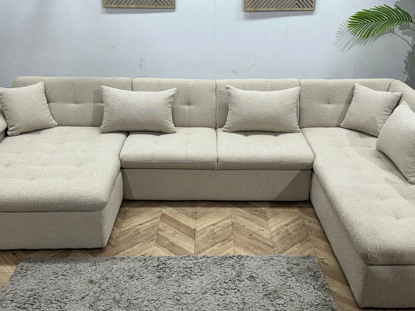 !Showroommodel! Witte Bouclé Stoffen U Bank