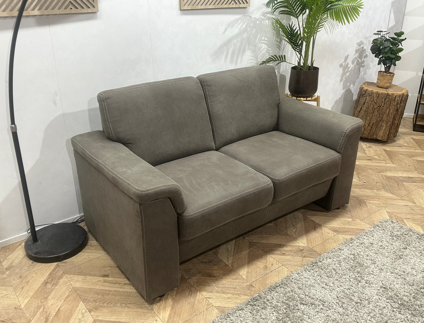 Grijze Suède Stoffen 2.5-Zits Bank ~ Vaste Kussens