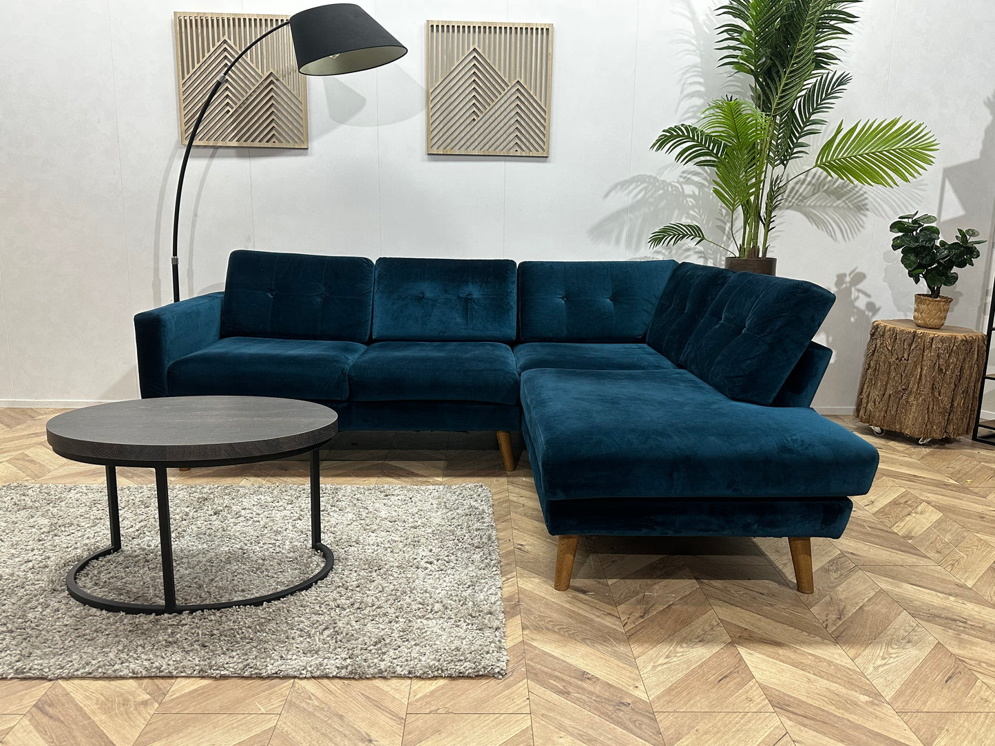 Blauwe Velvet Hoekbank ~ Losse Kussens Met Afneembare Hoezen