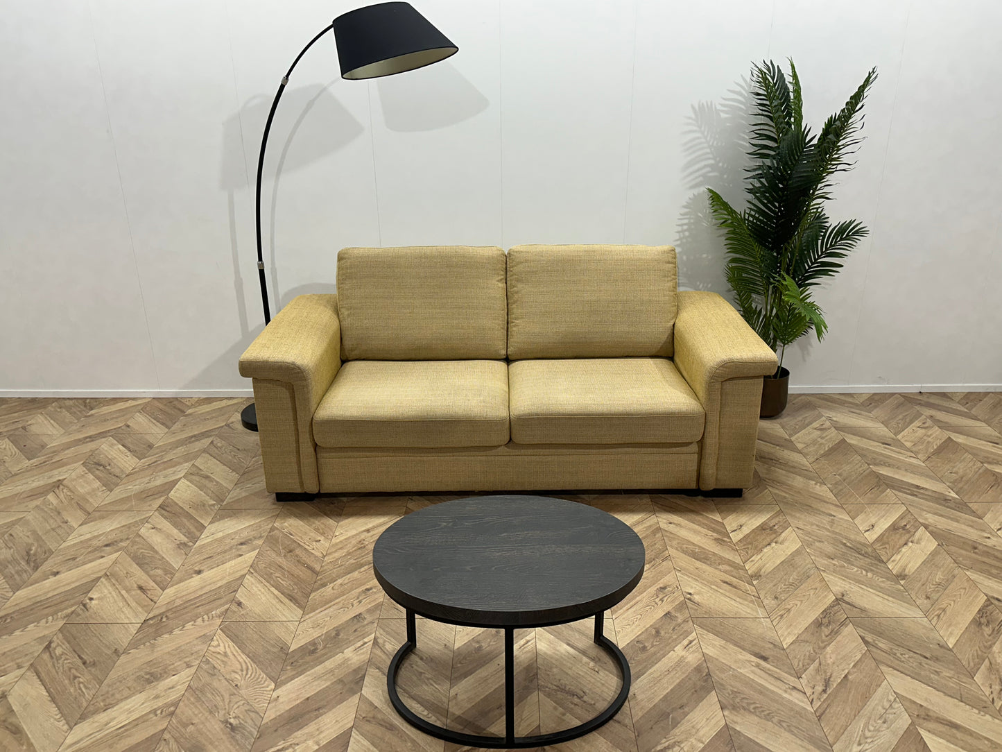 Gele 2.5-Zits Bank ~ Losse Kussens Met Afneembare Hoezen