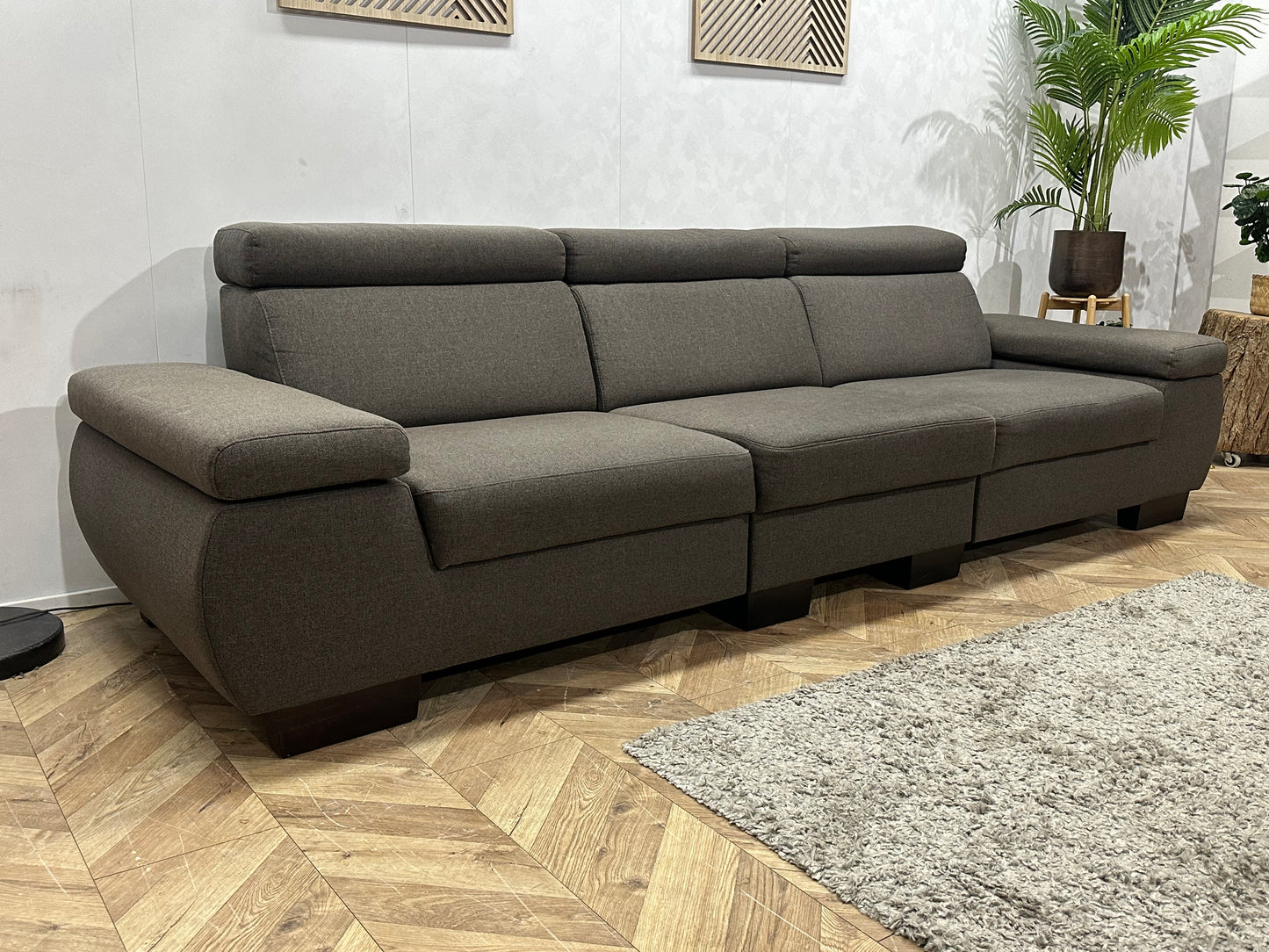 Grijze 3-Zits Bank ~ Verstelbare Arm/Hoofdsteunen