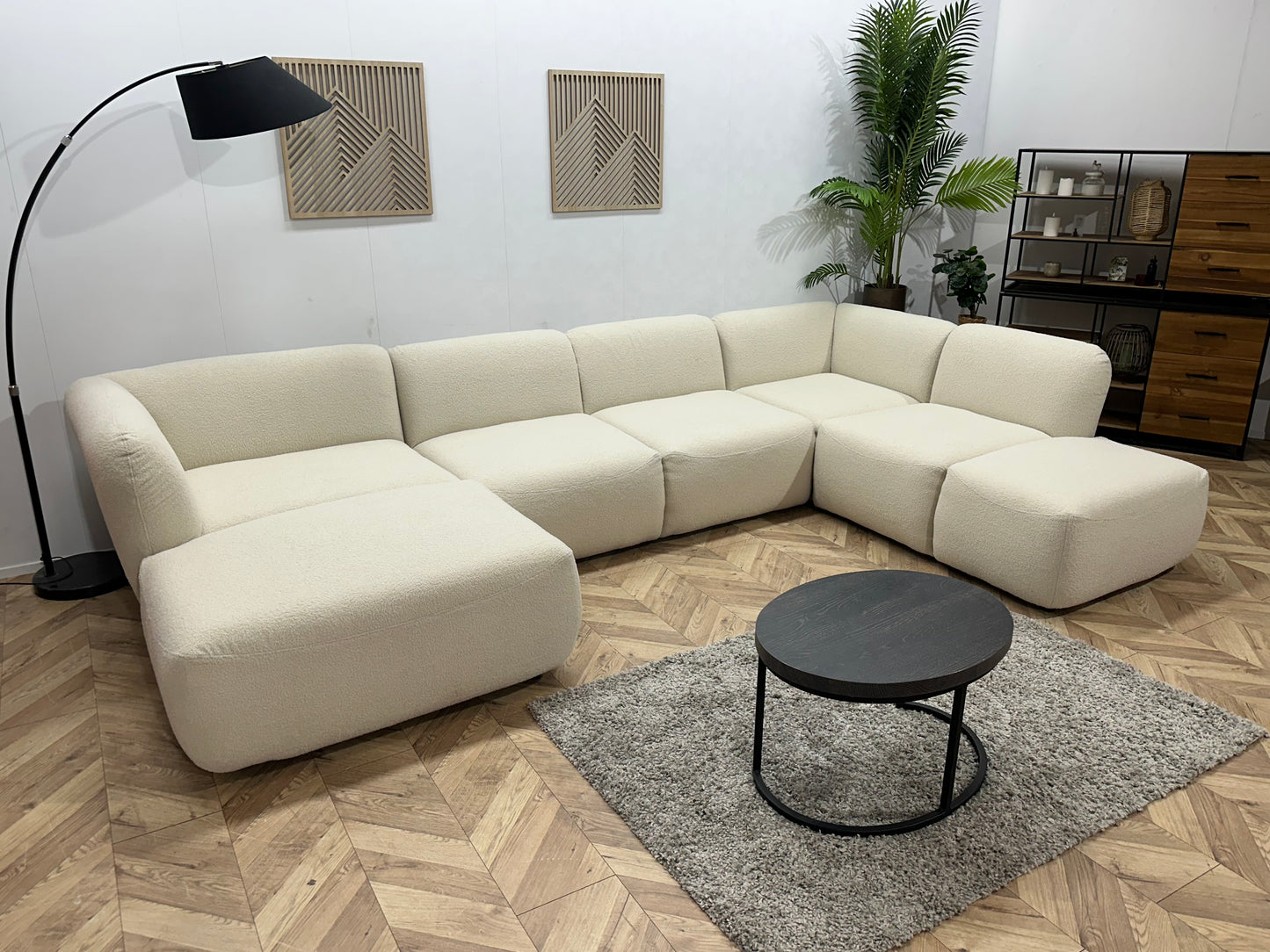 !Showroommodel! Witte Bouclé U Bank