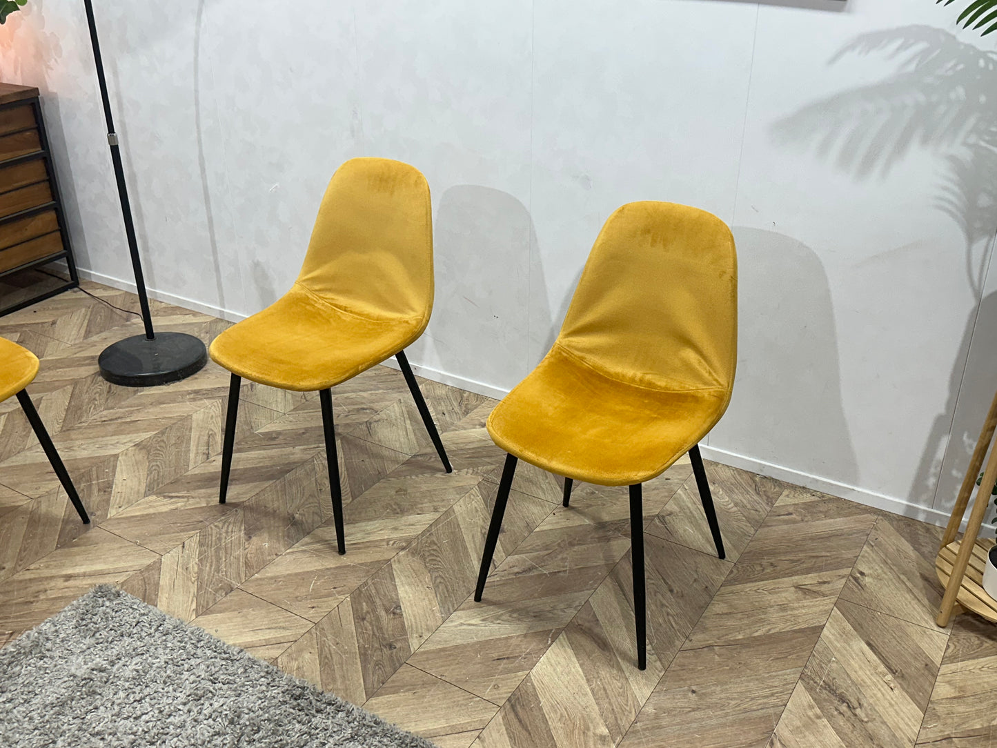 Gele Velvet Eetkamer Stoelen