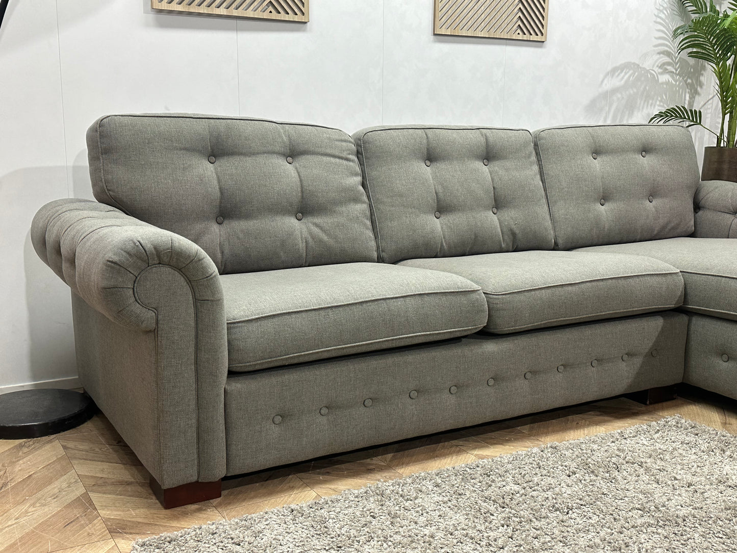 Licht Grijze Hoekbank ~ Losse Kussens Met Afneembare Hoezen