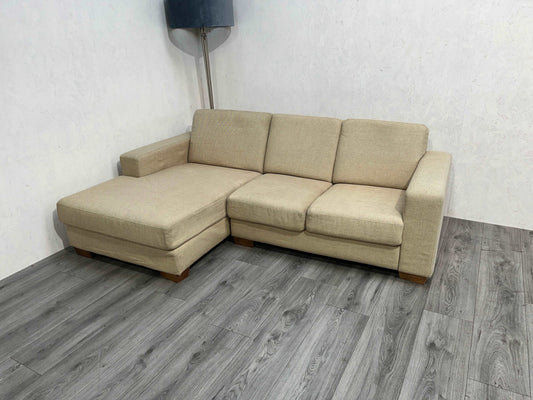 Beige Hoekbank ~ Vaste Kussens