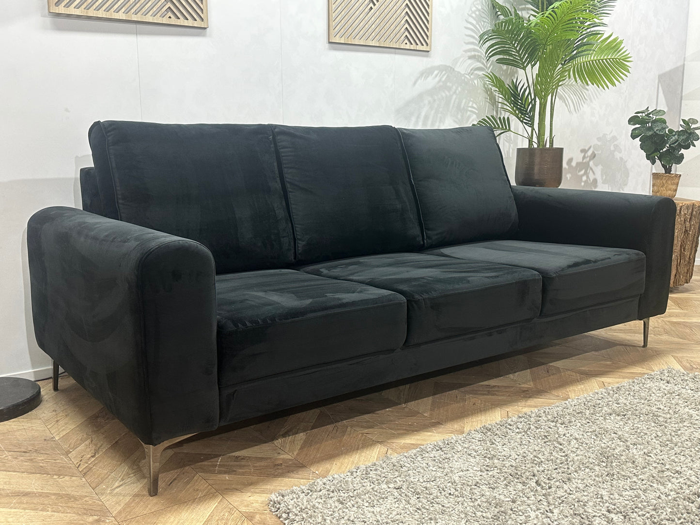 Mazzini Sofas Zwarte Velvet 3-Zits Bank ~ Losse Rugkussens Met Afneembare Hoezen