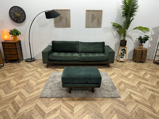 Groene Velvet 2.5-Zits ~ Losse Kussens Met Hocker