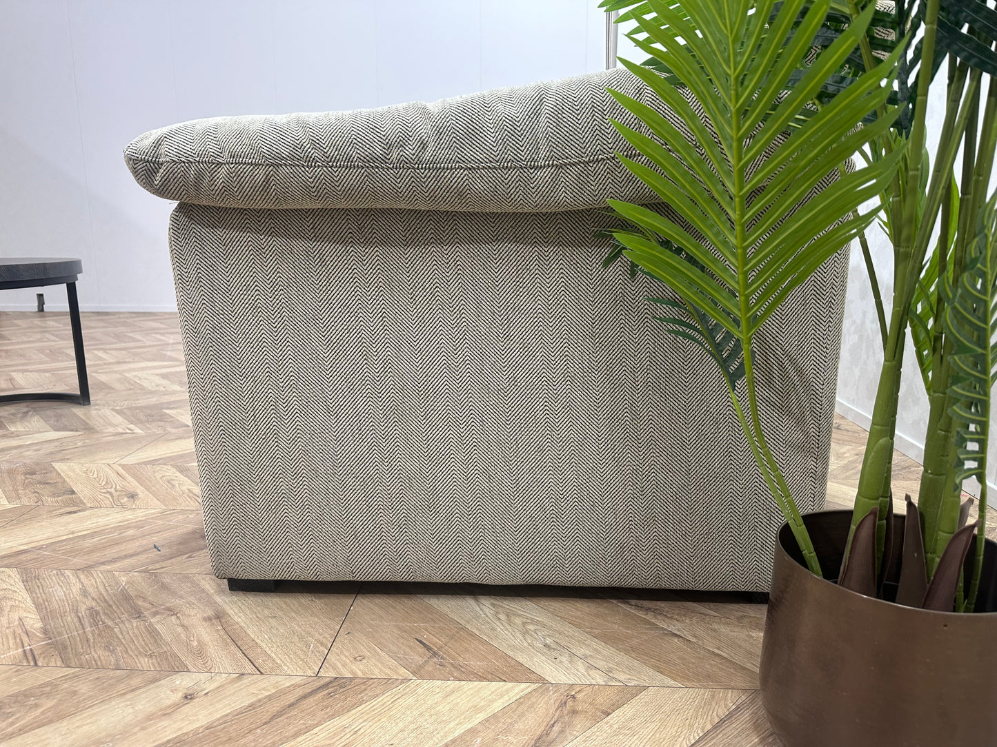 Crème 2-Zits Bank ~ Losse Kussens Met Afneembare Hoezen