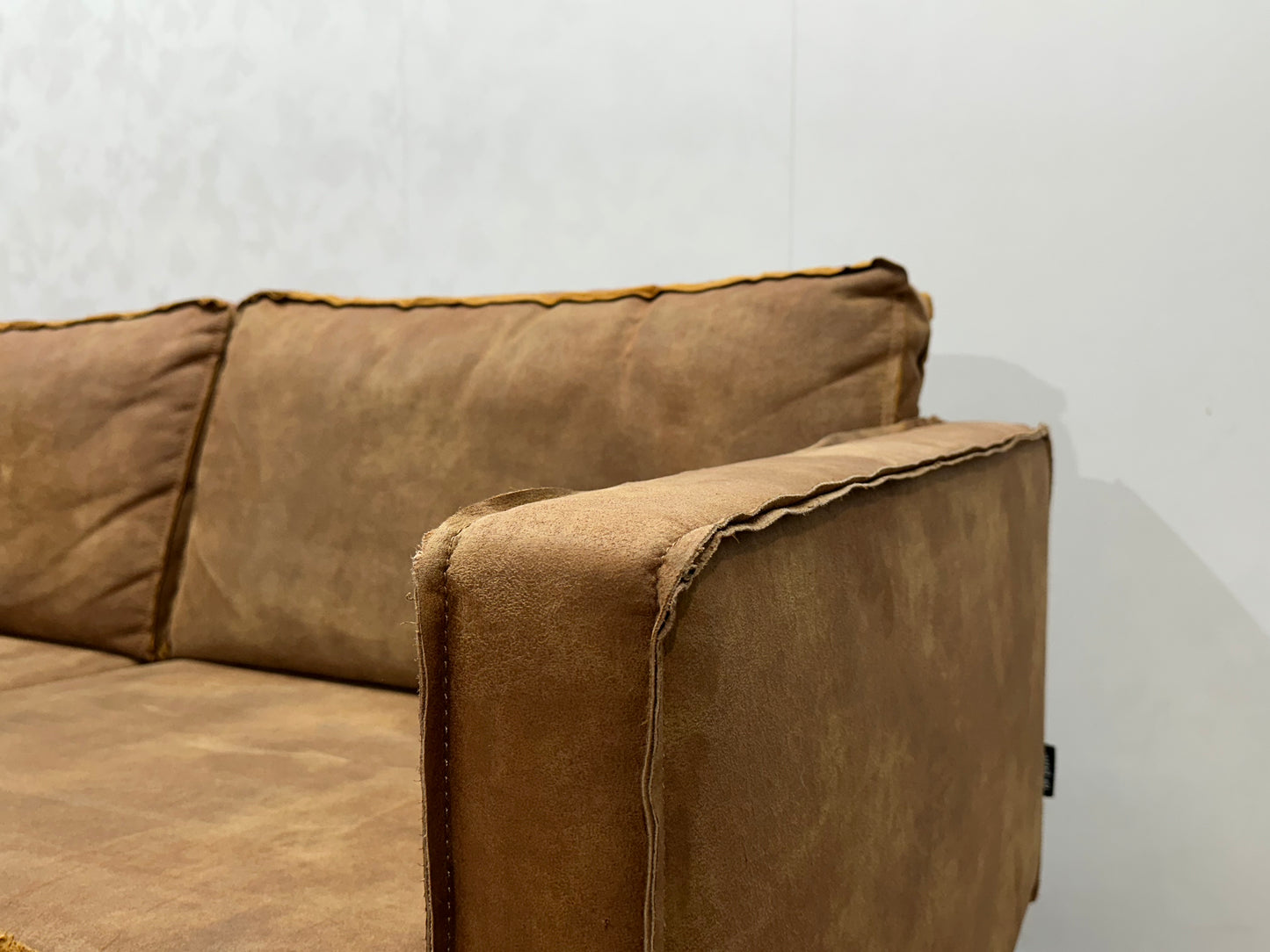 Be Pure Cognac Bruine Suède Lederen 3-Zits Bank ~ Losse Kussens Met Afneembare Hoezen