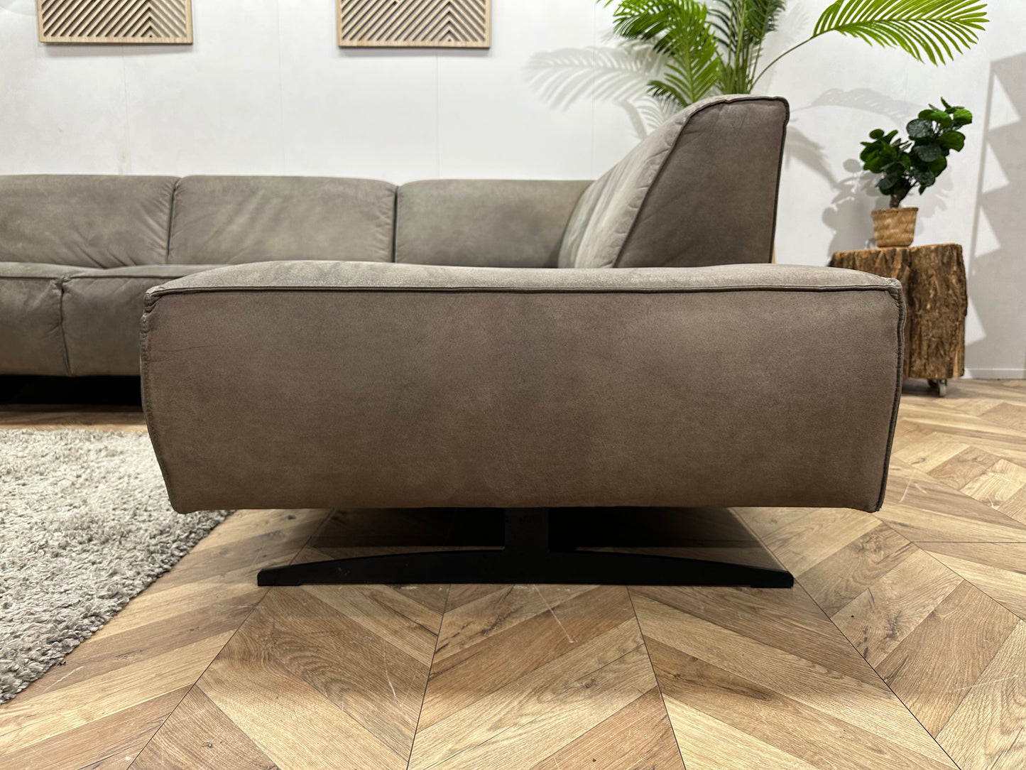 Groene Suède Lederen Hoekbank ~ Vaste Kussens