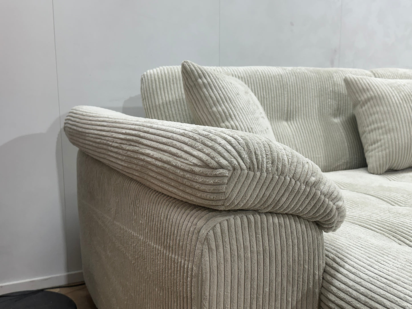 !Showroommodel! Witte Ribstof U Bank