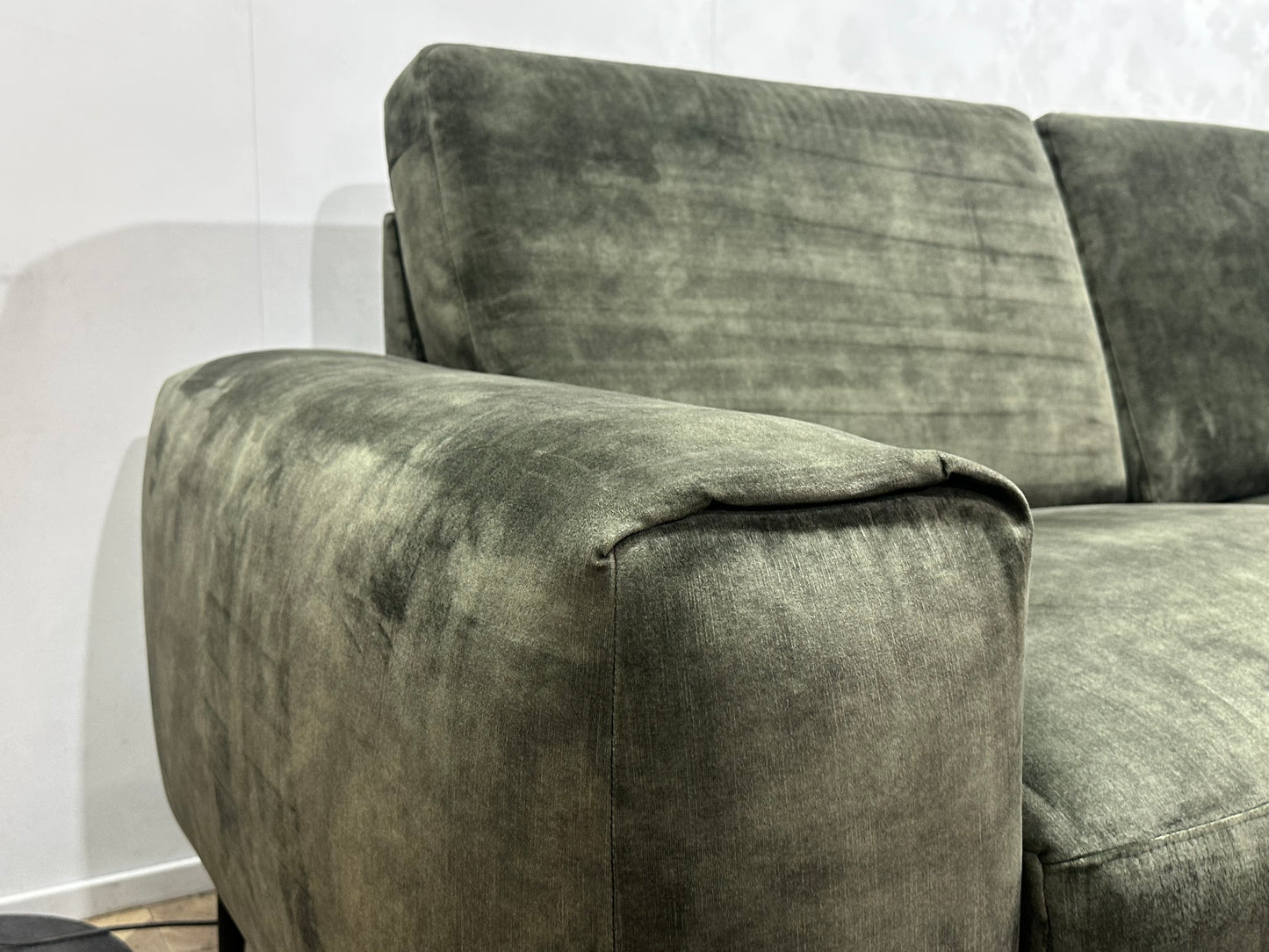 Donker Groene Velvet Hoekbank ~ Losse Rugkussens Met Afneembare Hoezen