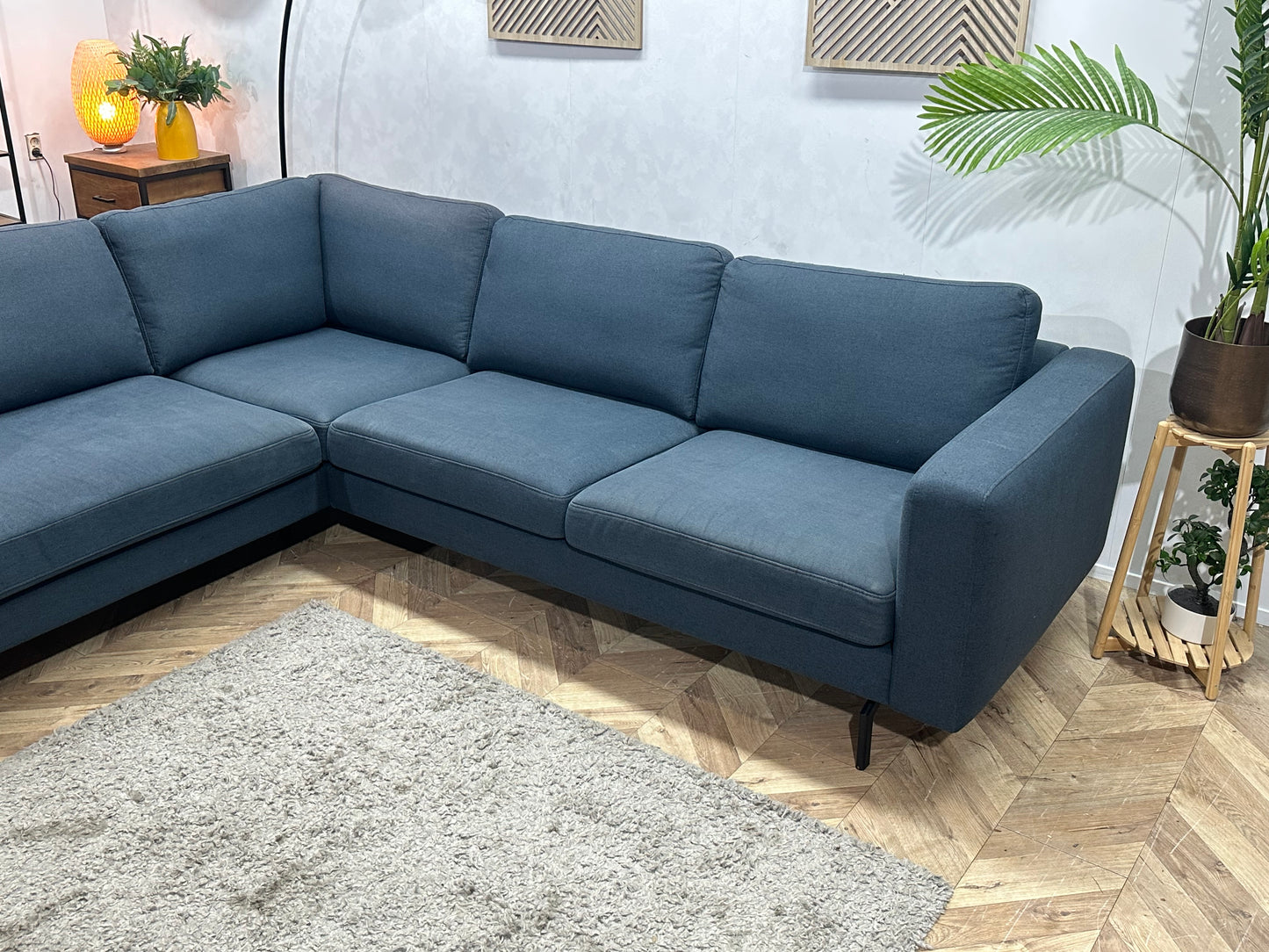 Blauwe Hoekbank ~ Losse Kussens Met Afneembare Hoezen