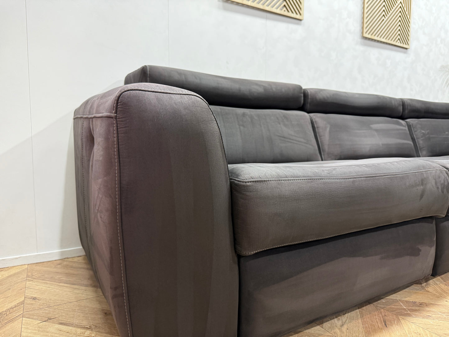 !Nieuwstaat! Xooon Antraciet Suède Stof Hoekbank ~ Elektrisch Verstelbaar