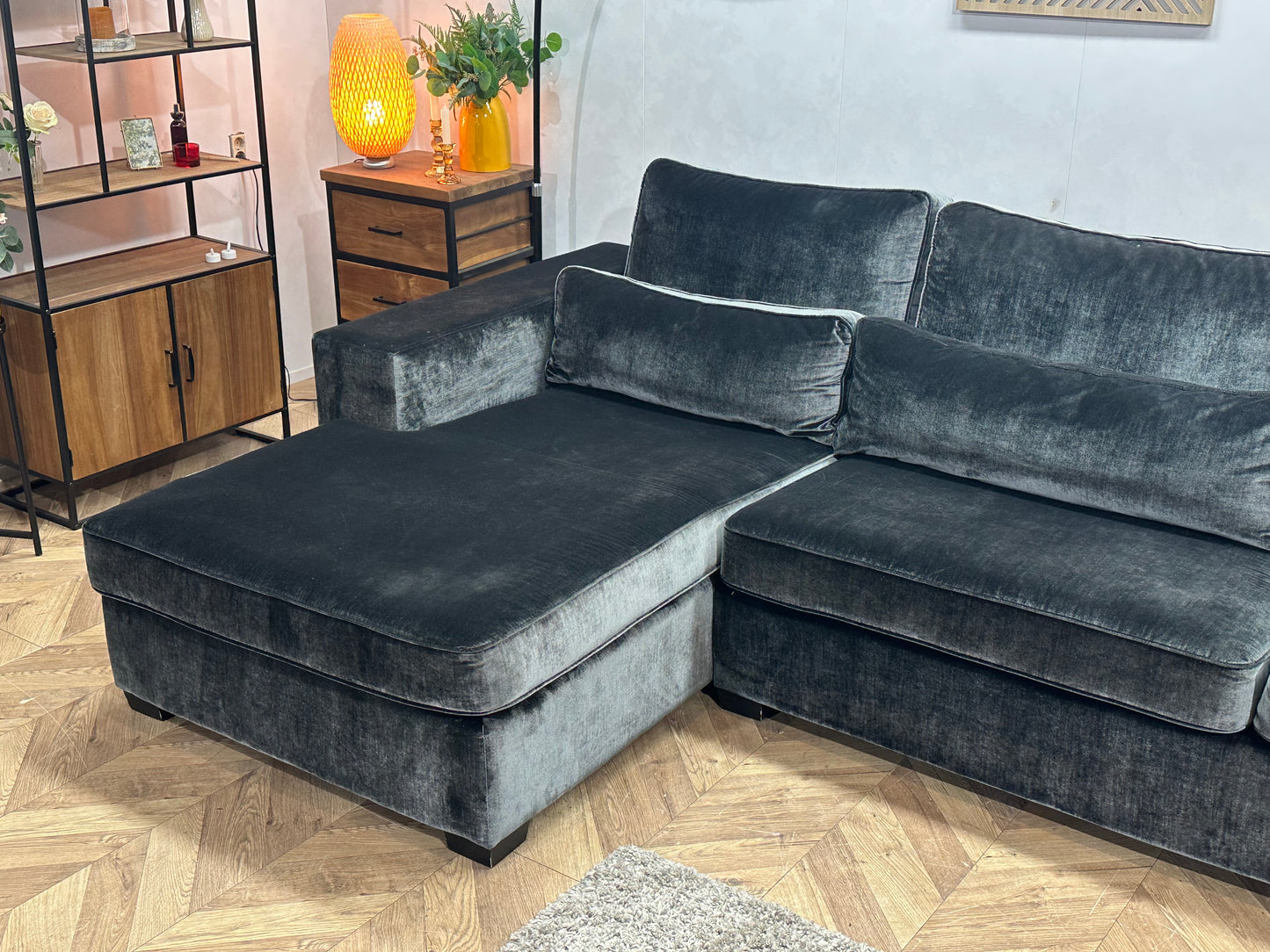 Antraciet Velvet Ruime U Bank ~ Losse Kussens Met Afneembare Hoezen