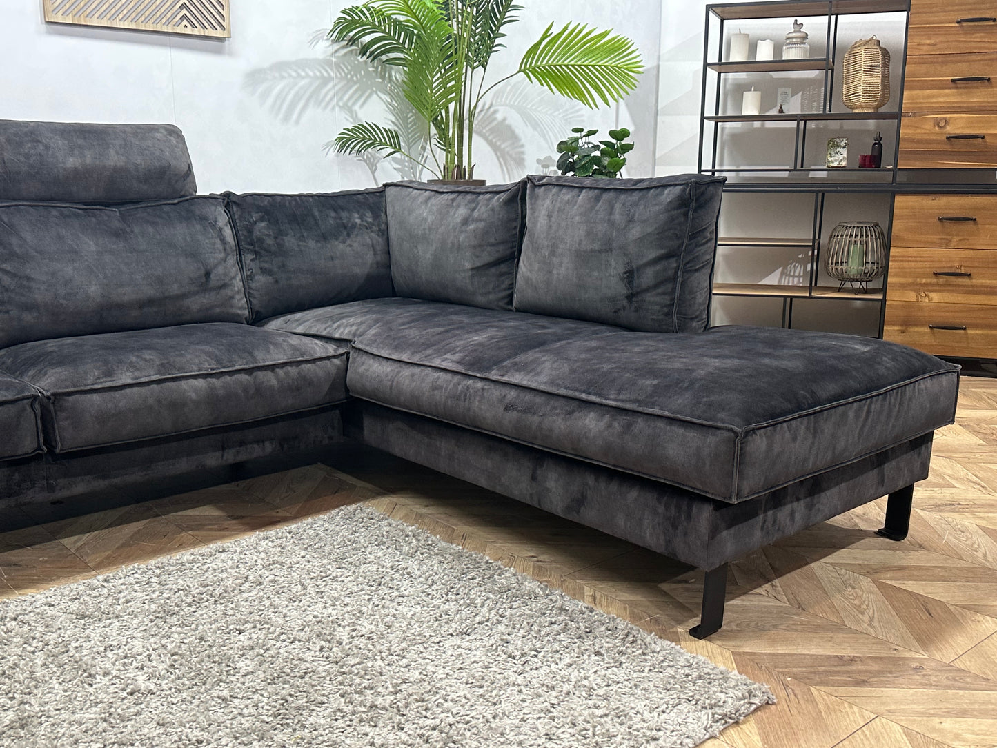 Antraciet Velvet Hoekbank ~ Losse Kussens Met Afneembare Hoezen