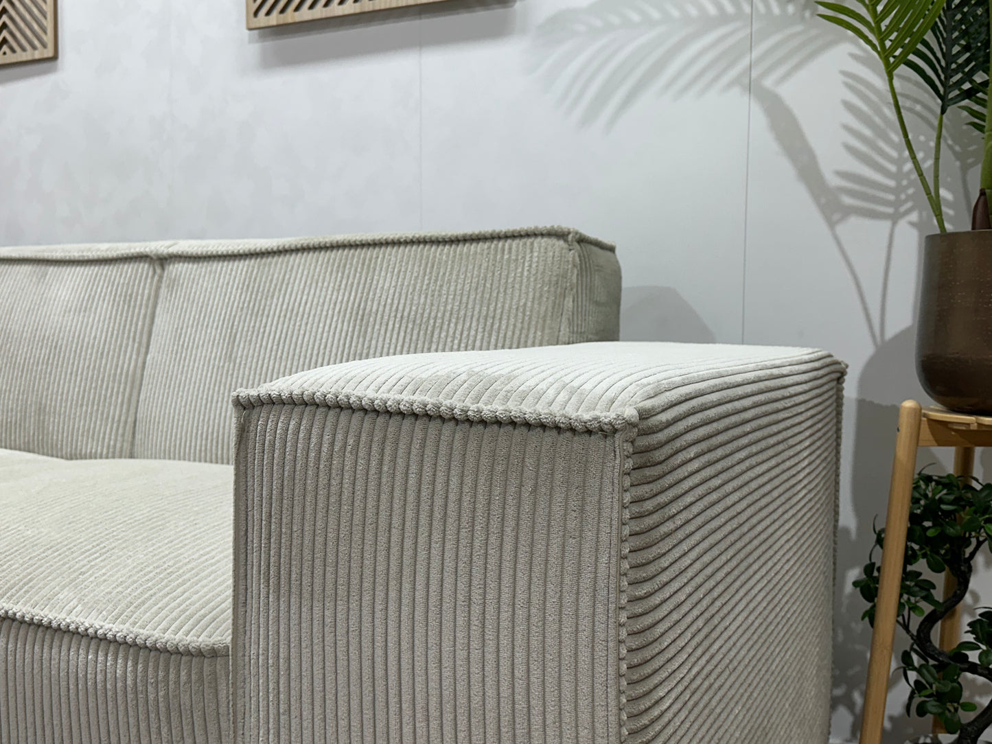 !Showroommodel! Witte/Crème Ribstof Hoekbank
